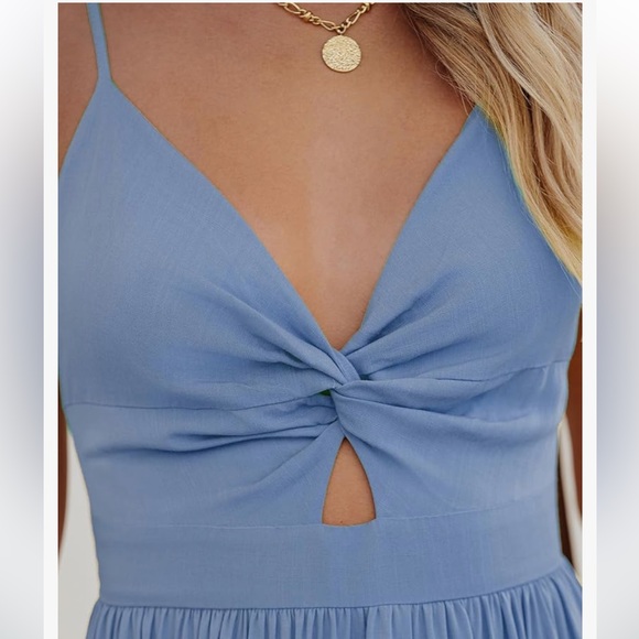 CUPSHE Maxi Dress - Picture 4 of 4